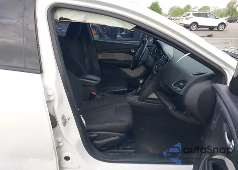 2016 Dodge Dart Sxt из США, поврежденный, VIN 1C3CDFBB2GD680199